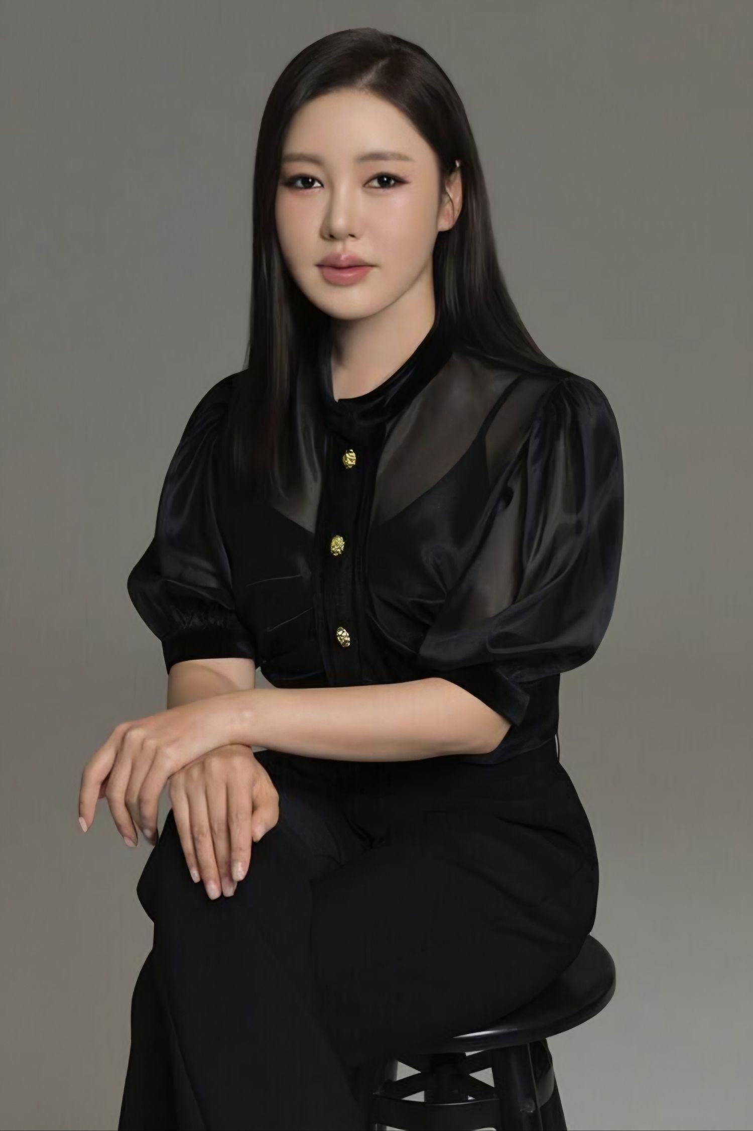 ソン・ガインのビハインドカット