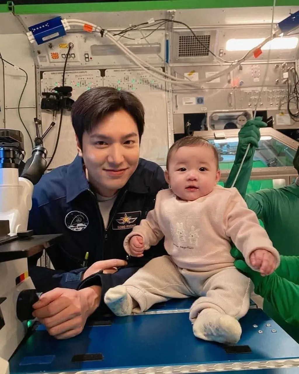 Latest photo of Lee Minho