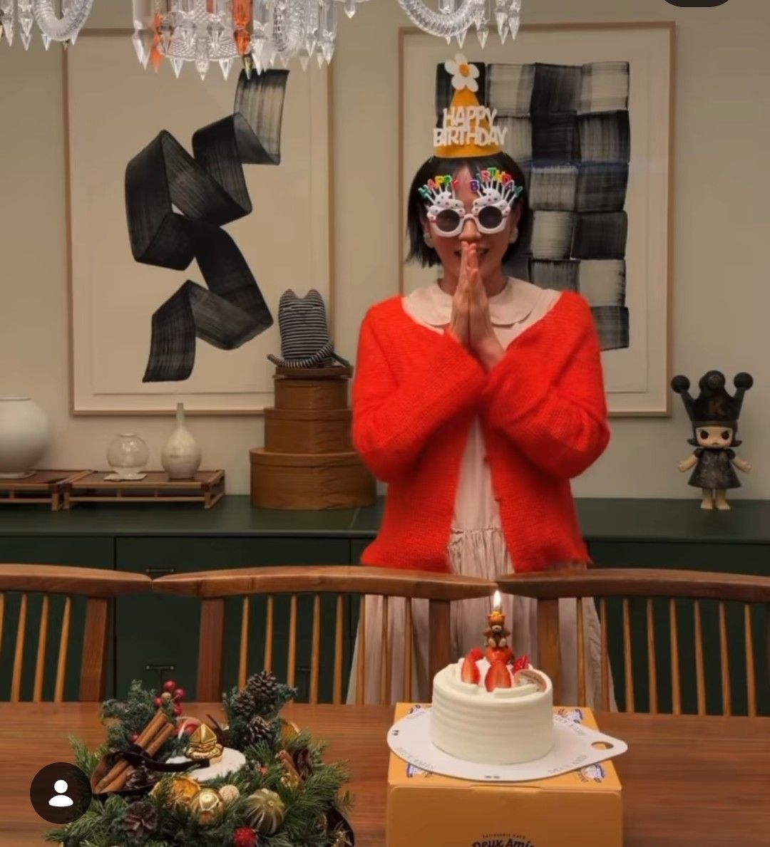 Cuplikan di balik layar dari Son Yejin