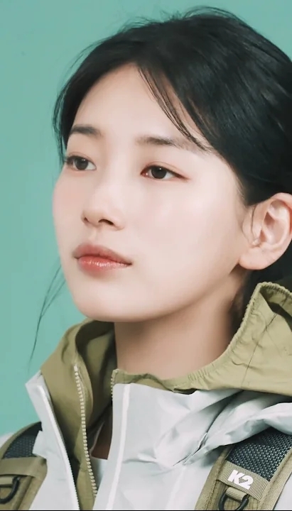 Recent activity shot of Bae Suzy