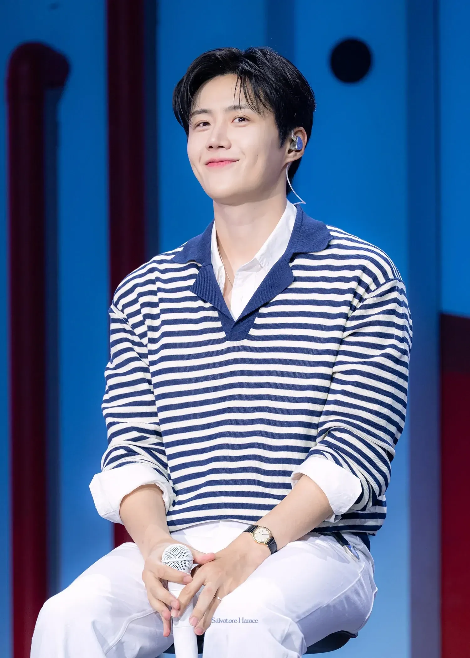 A moment captured by a fan of Kim Seonho