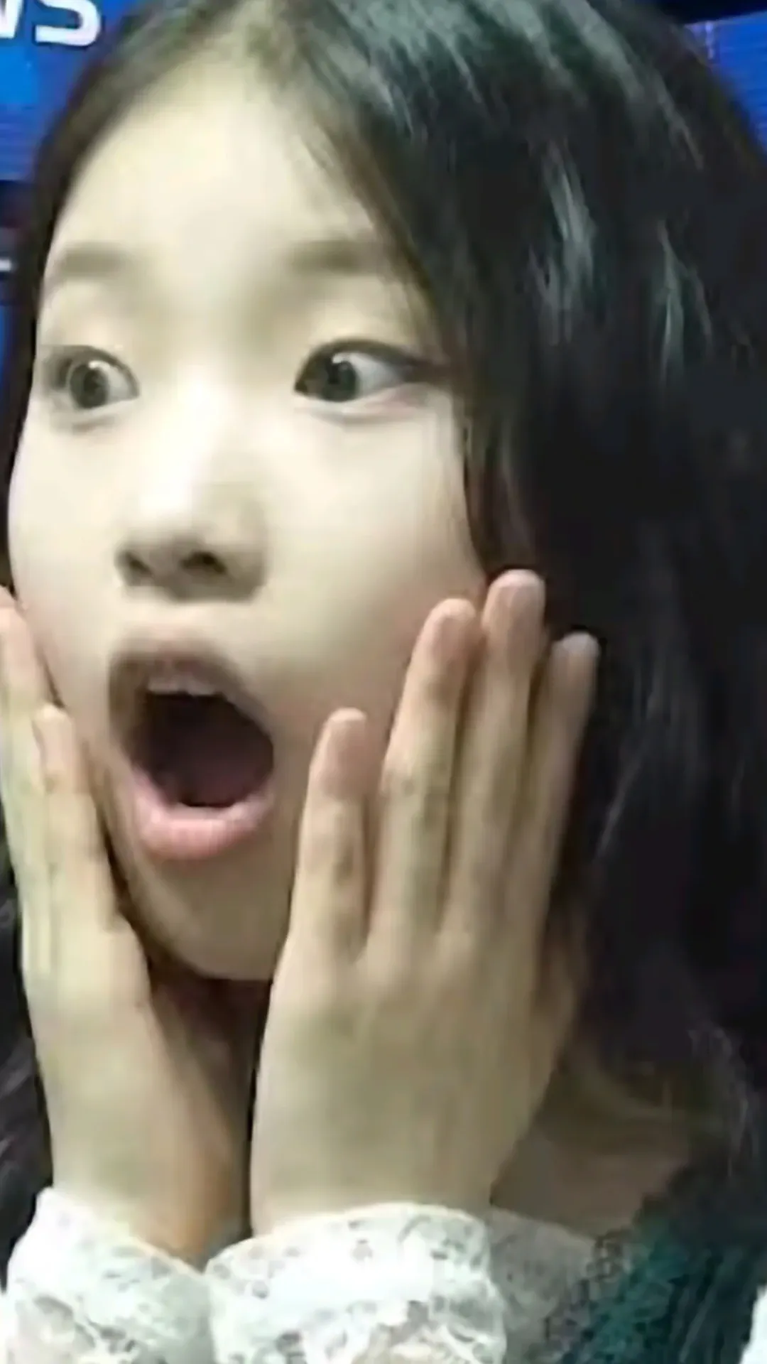Behind-the-scenes cut of Bin Yeseo