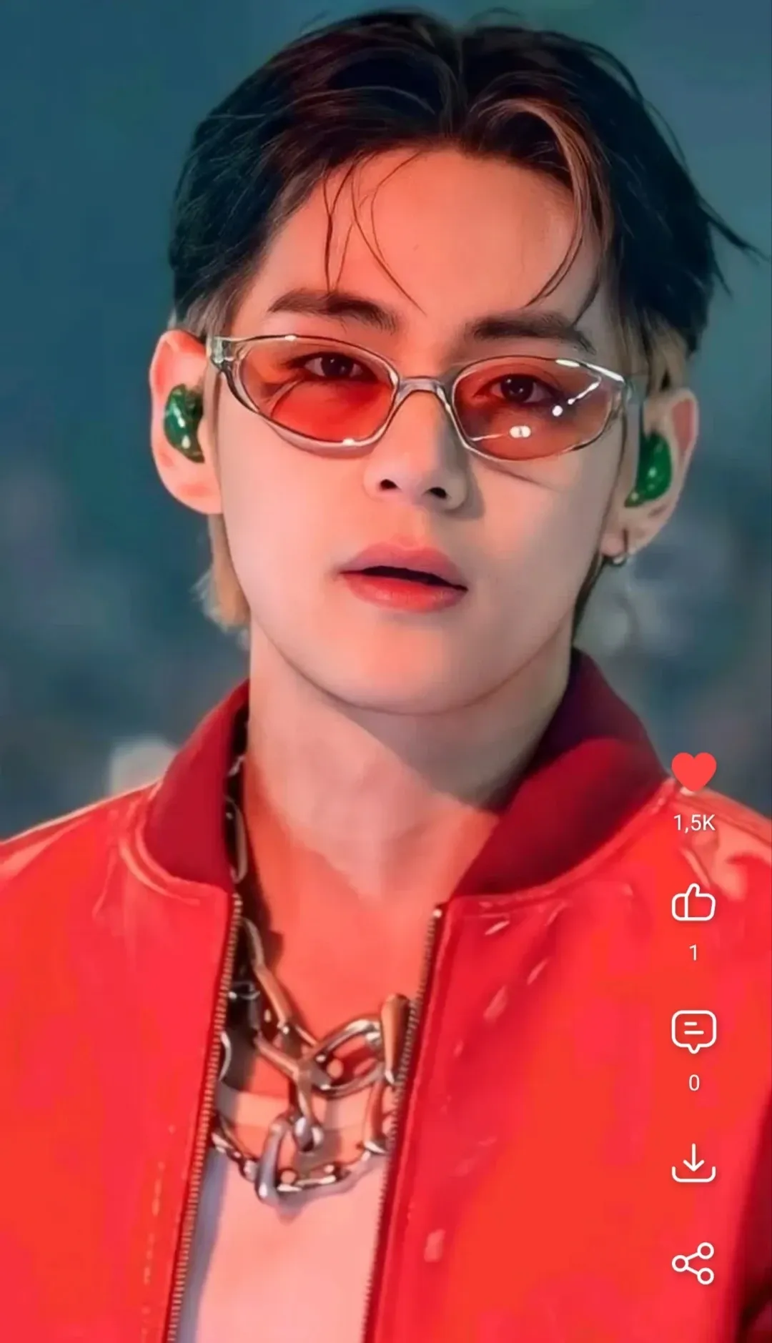Recent activity shot of Kim Taehyung (V)