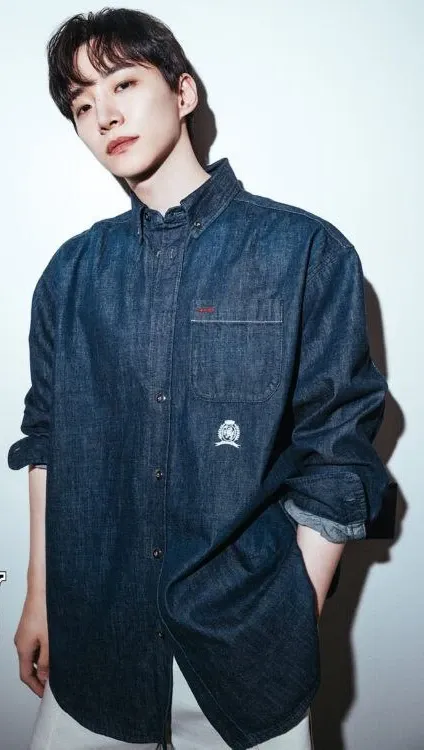 粉丝拍下的李俊昊瞬间