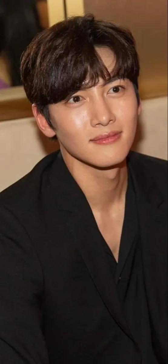 Recent activity shot of Ji Changwook