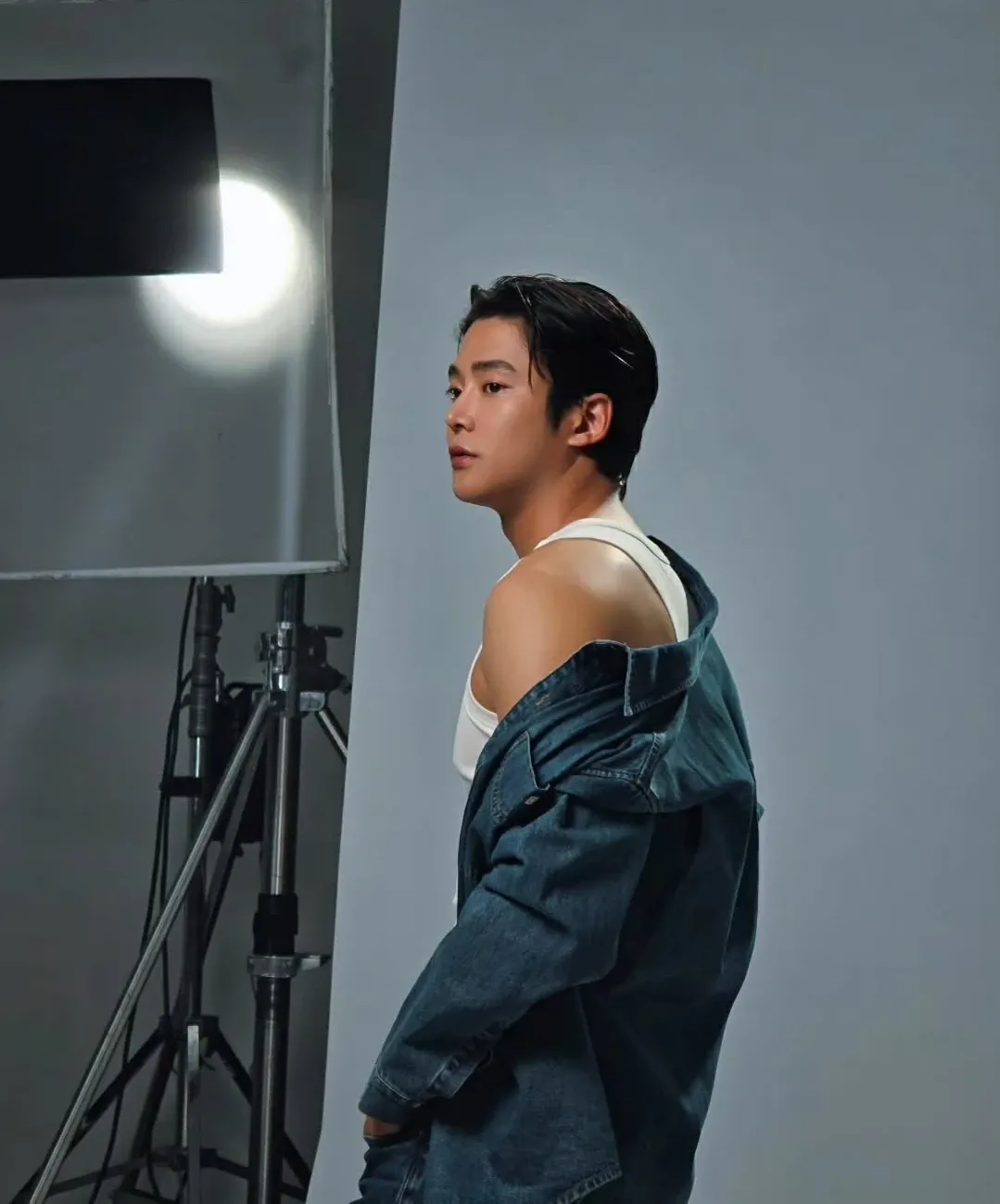 Foto kegiatan terbaru dari Rowoon