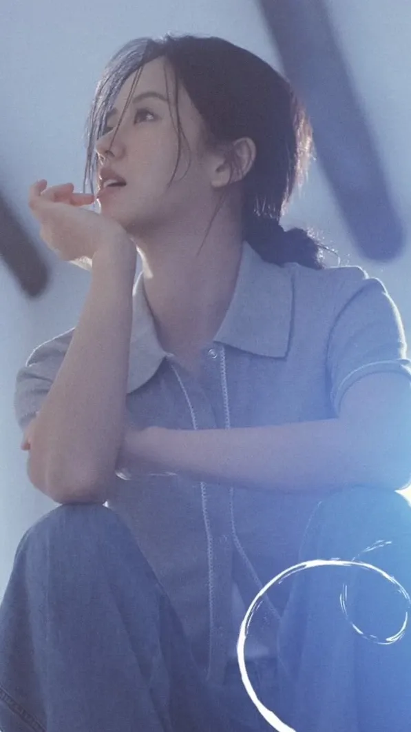 Behind-the-scenes cut of Kim Sohyun