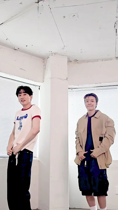 Special wallpaper made by Choi Siwon's fans