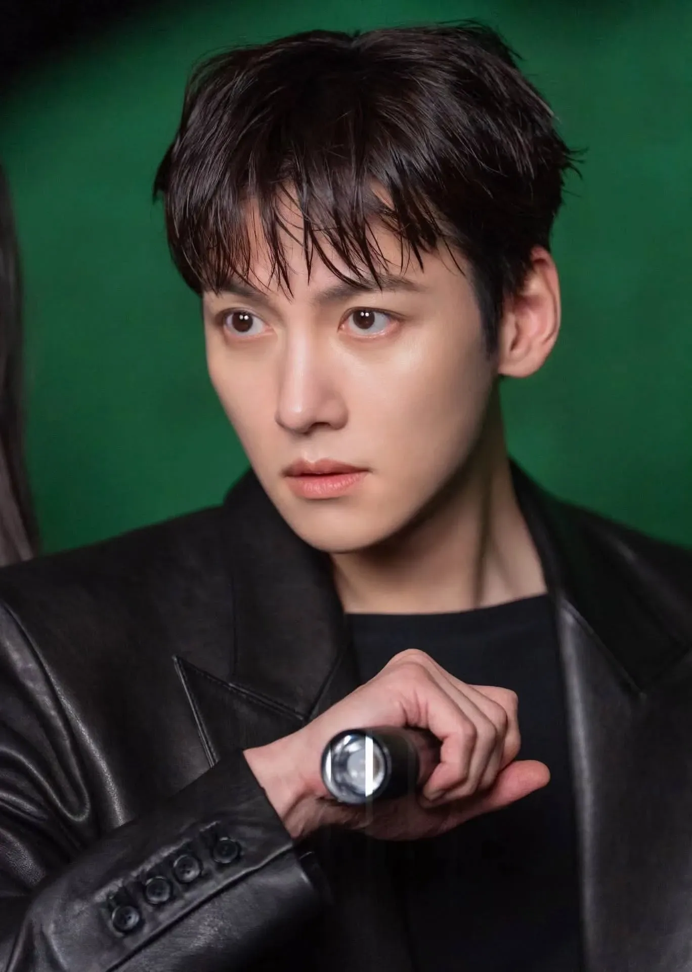 지창욱의 비하인드 컷