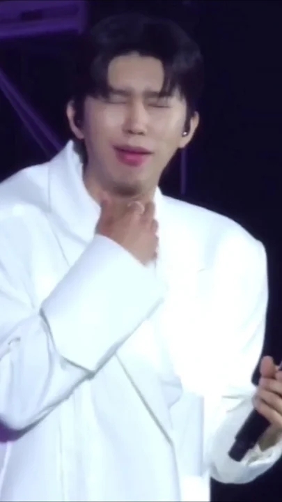 Momen yang diabadikan oleh penggemar Lim Youngwoong