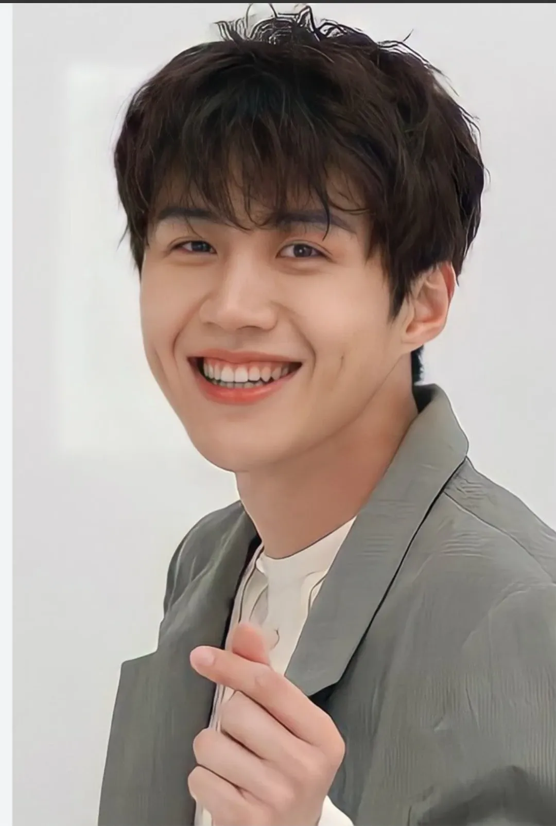 Cuplikan di balik layar dari Kim Seonho