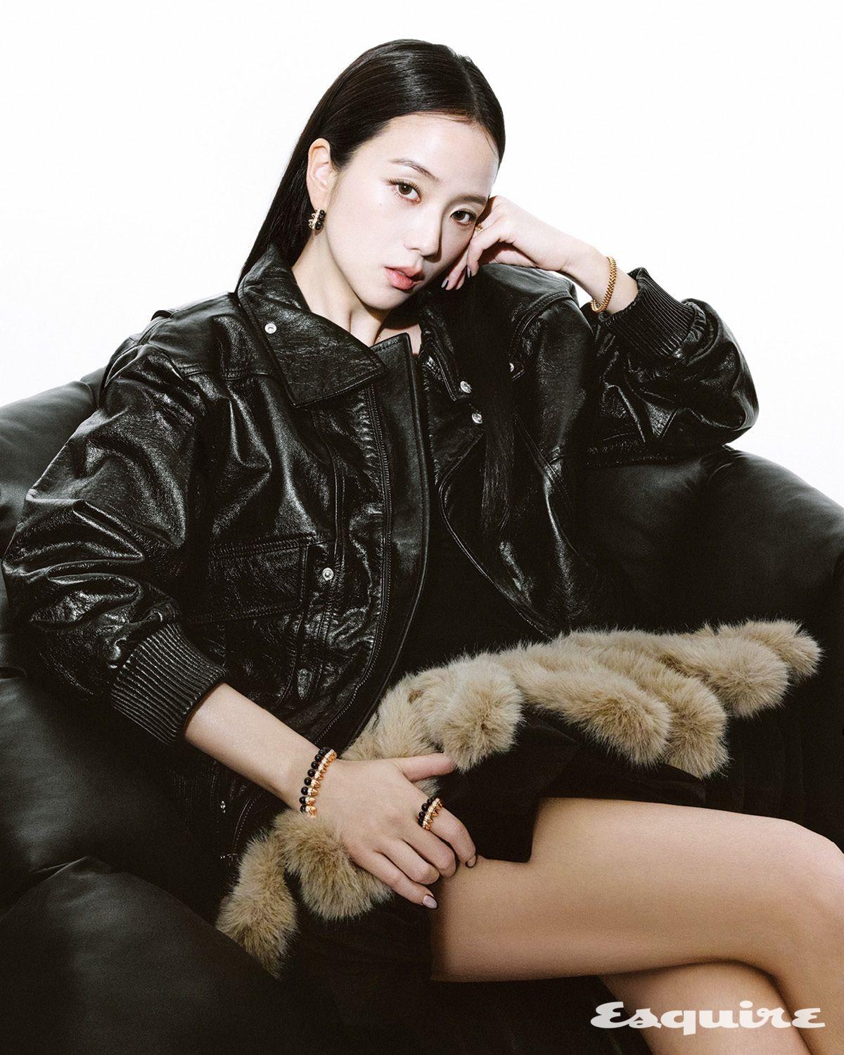 Recent activity shot of Jisoo (1995)