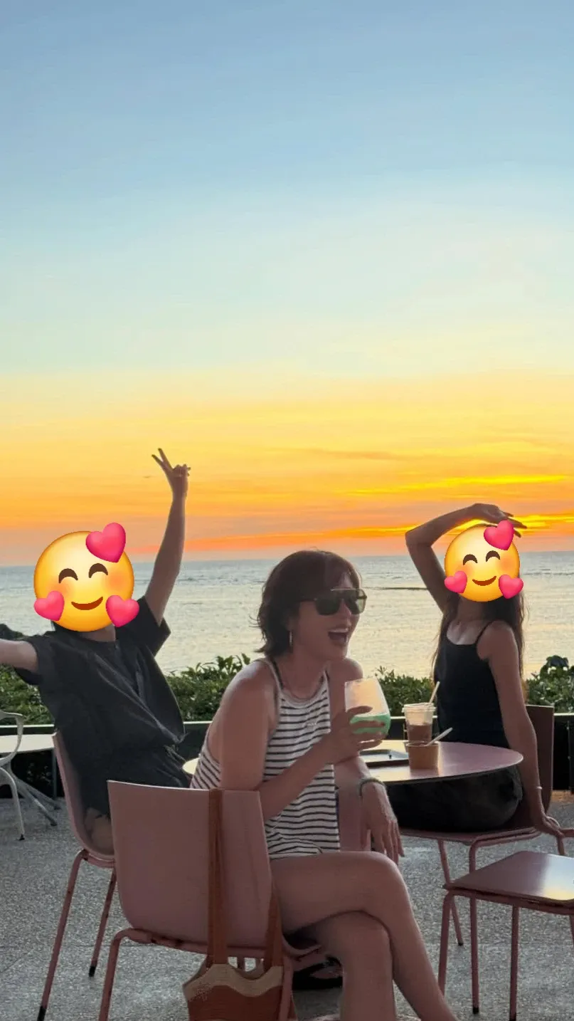 Foto kegiatan terbaru dari Son Yejin