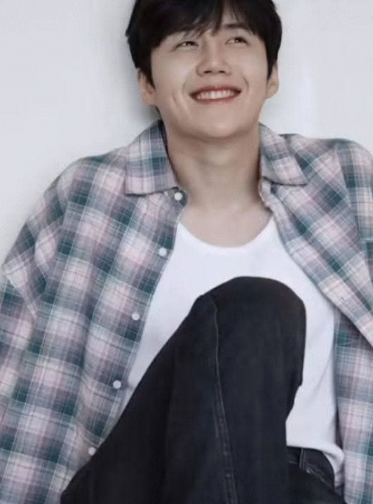 A moment captured by a fan of Kim Seonho