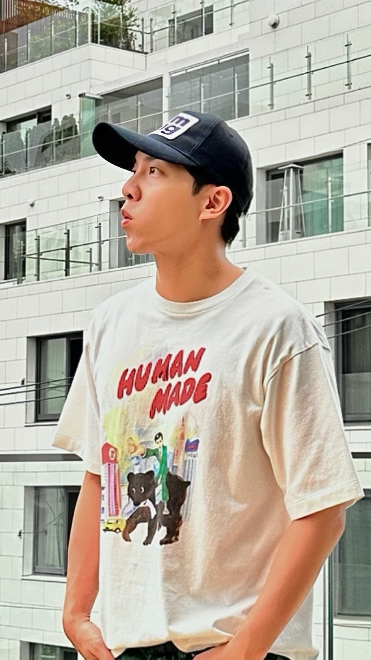 Cuplikan di balik layar dari Lee Seunggi