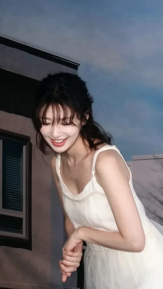 Jung Somin background image recommended by Choeaedol Celeb fandom