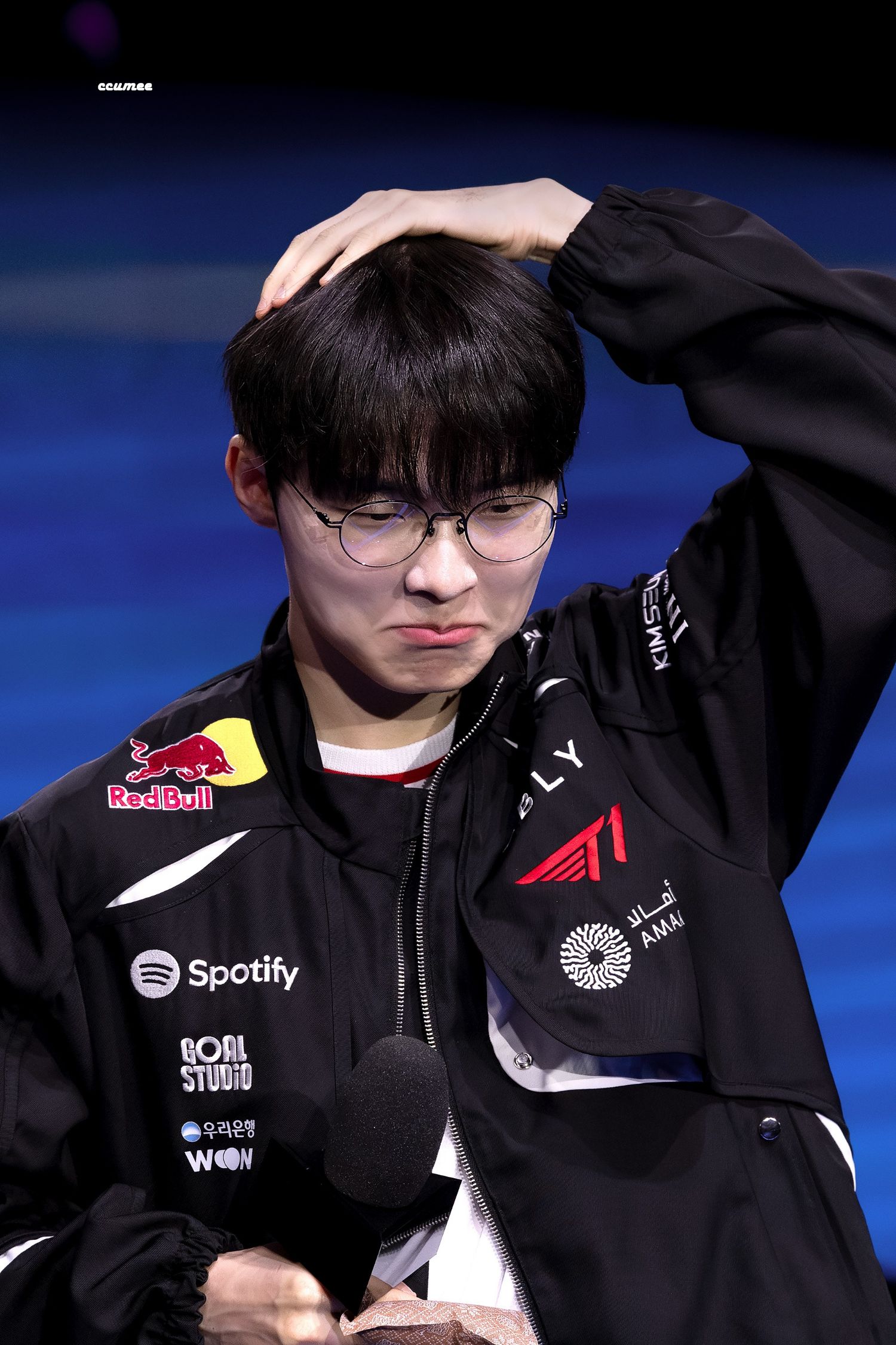 A moment captured by a fan of Faker