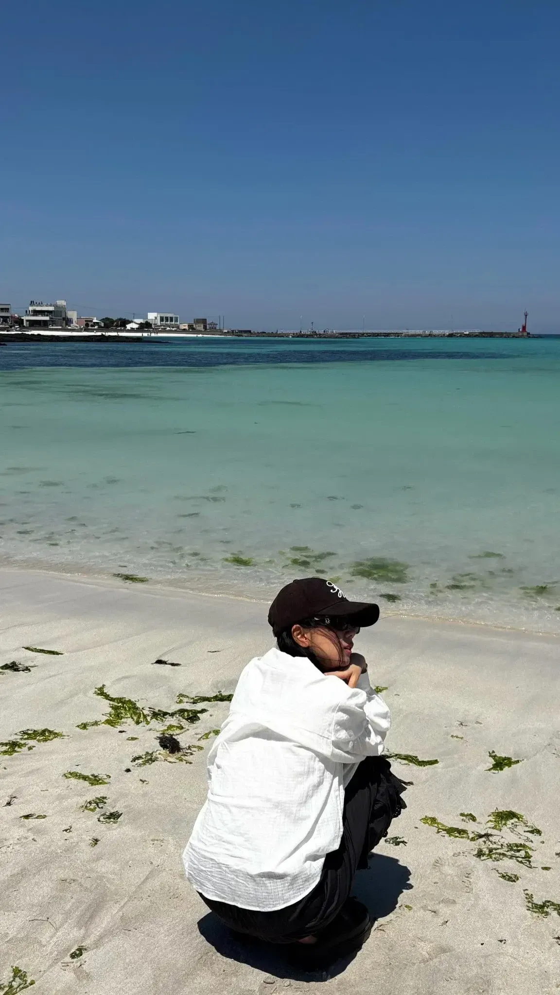 Behind-the-scenes cut of Jisoo (1995)