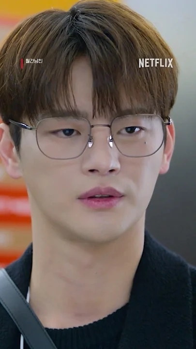 Momen yang diabadikan oleh penggemar Seo Inguk