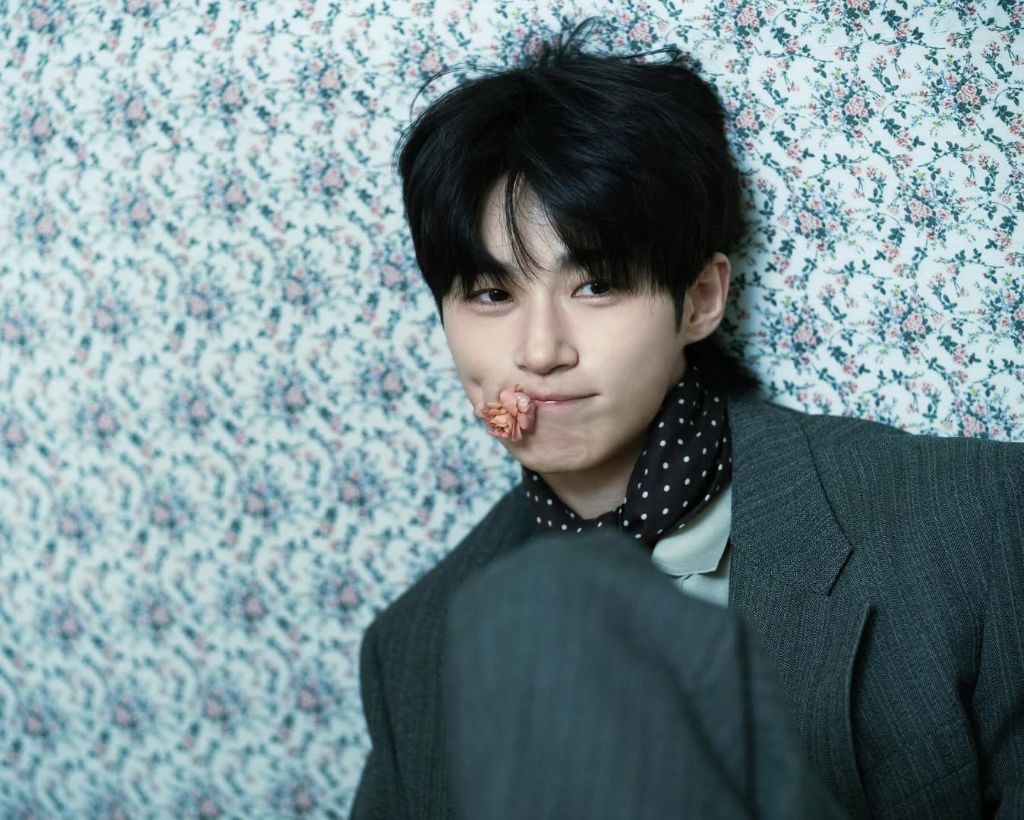 Latest photo of Byeon Wooseok