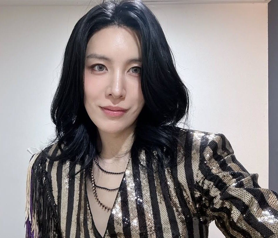 Behind-the-scenes cut of No Minwoo