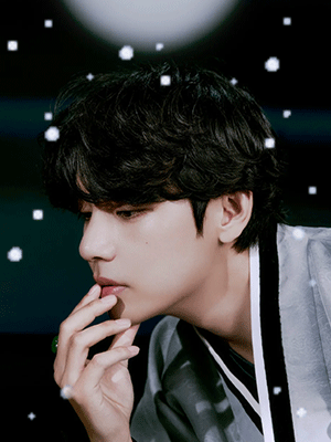 Behind-the-scenes cut of Kim Taehyung (V)