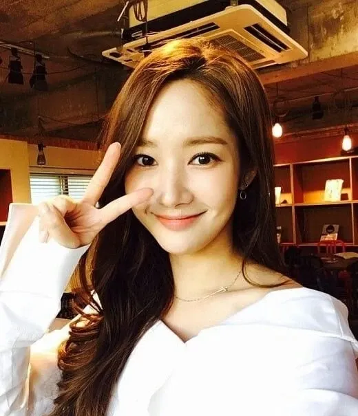 Latest photo of Park Minyoung