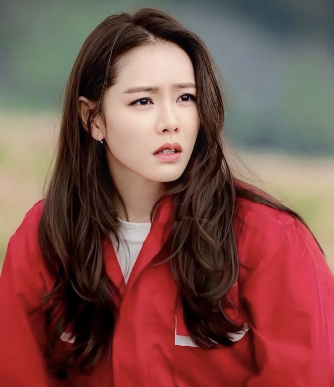 孙艺珍的最新照片