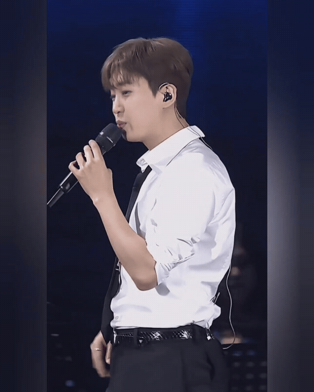 Cuplikan di balik layar dari Lim Youngwoong