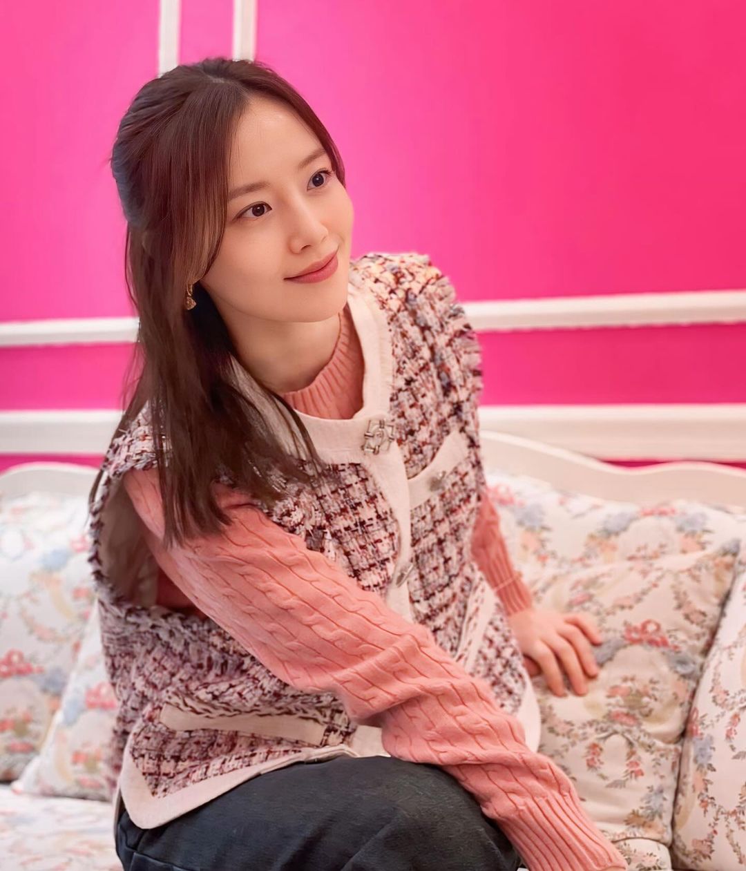 Latest photo of Moon Chaewon