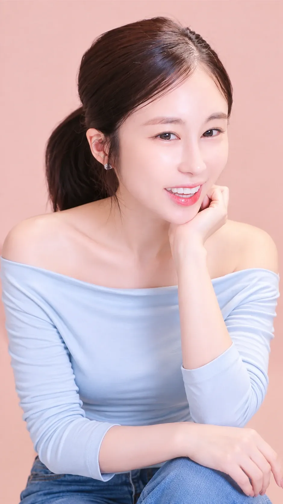 Cuplikan di balik layar dari Kim Soyou