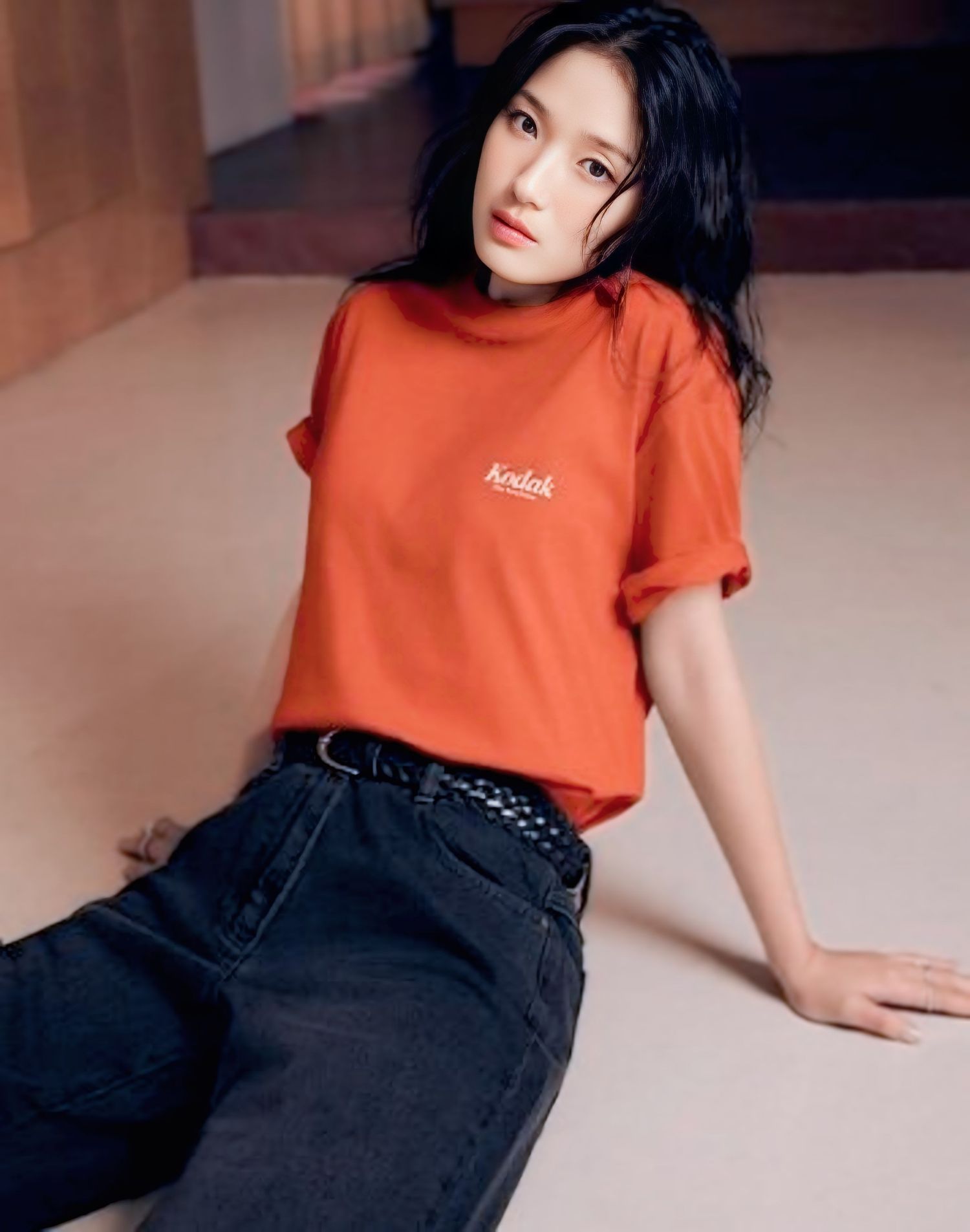 Behind-the-scenes cut of Kim Hyeyoon