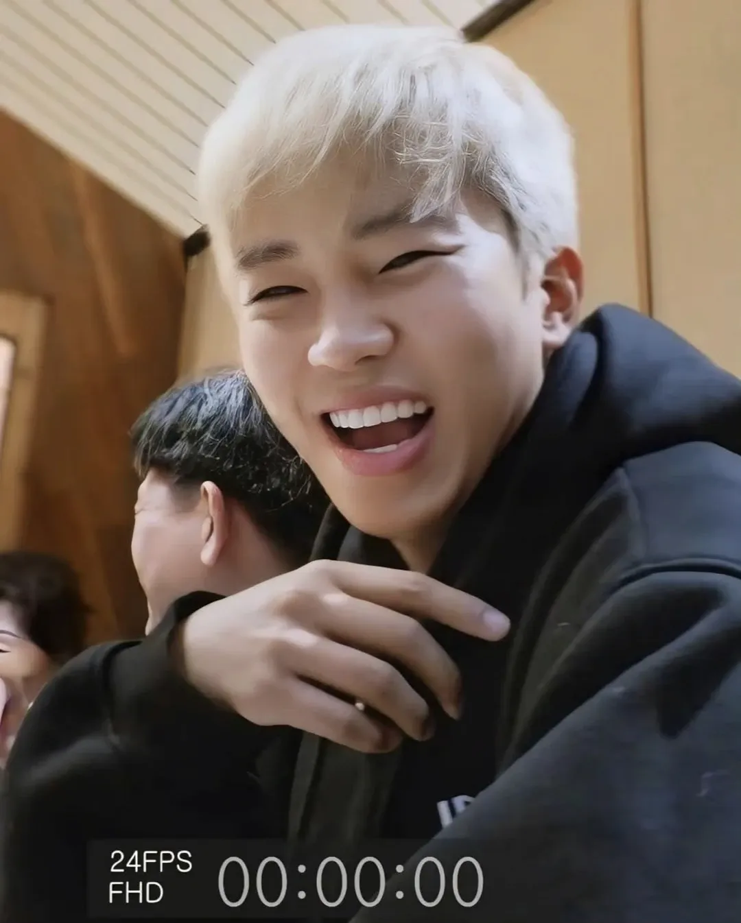 Foto terbaru dari Lim Youngwoong