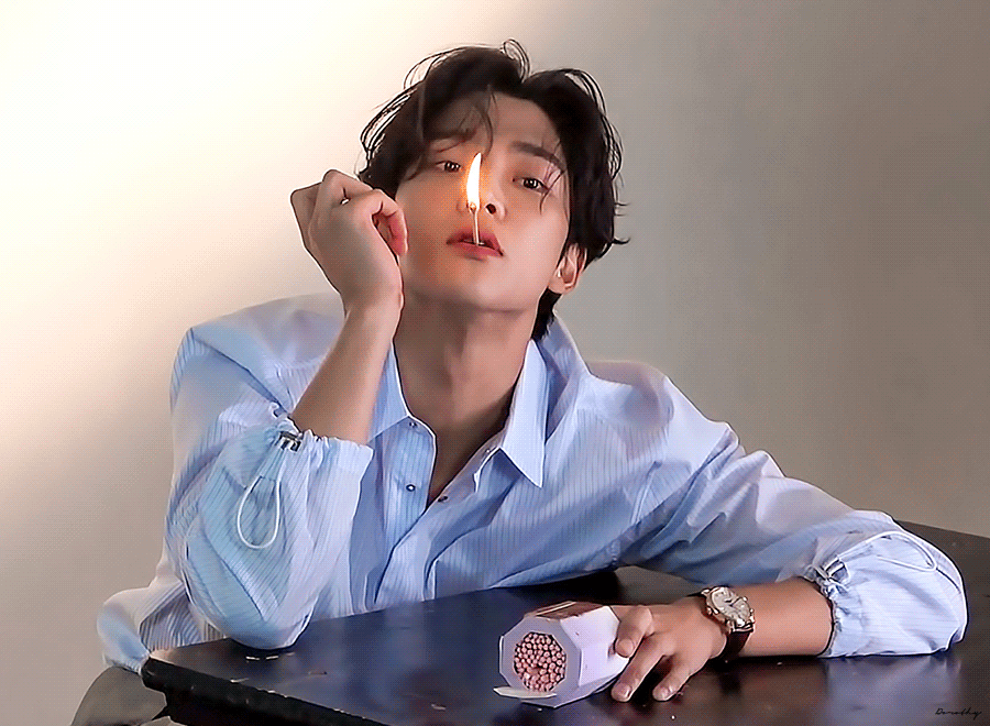 Foto kegiatan terbaru dari Rowoon