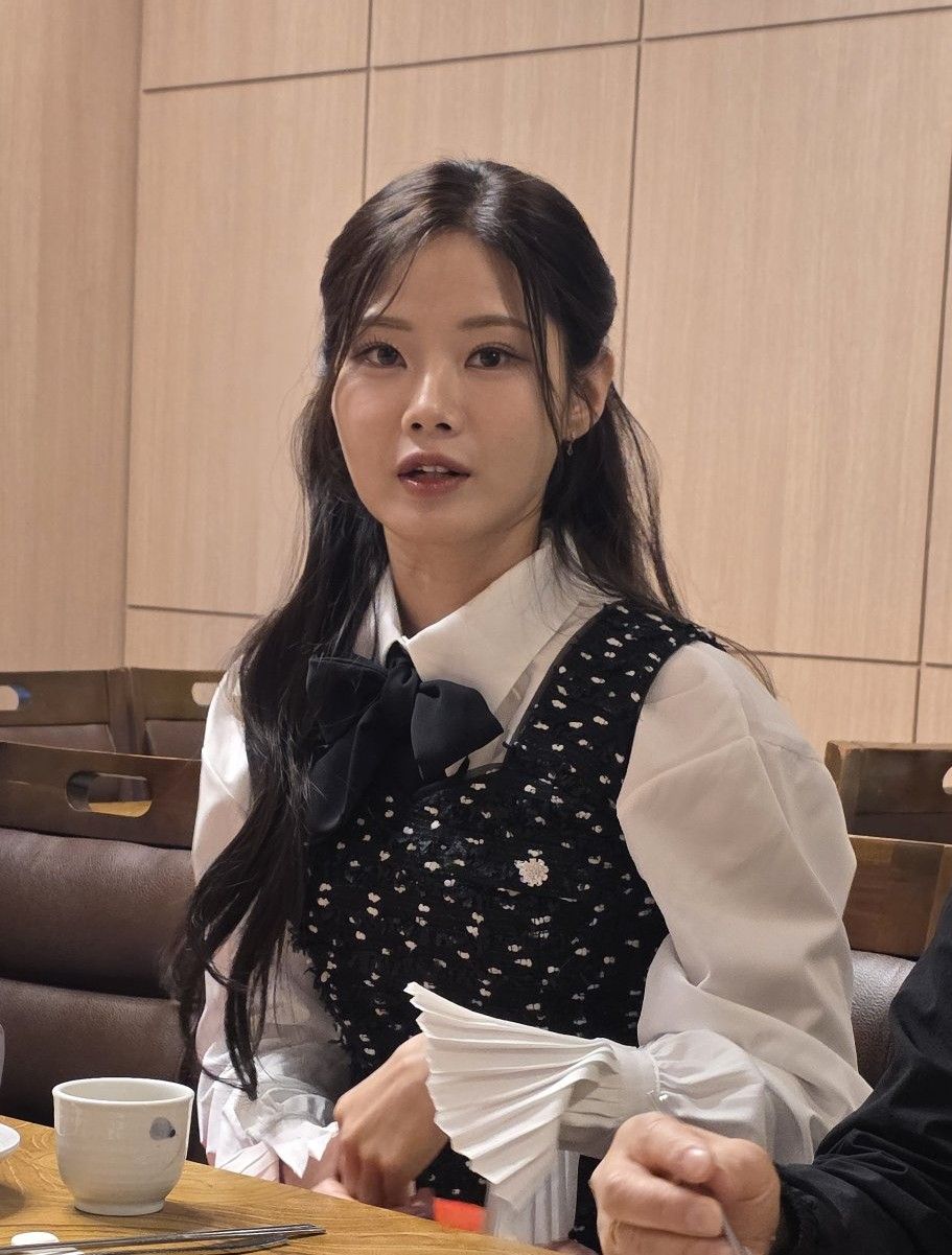 Recent activity shot of Bae Ahyeon