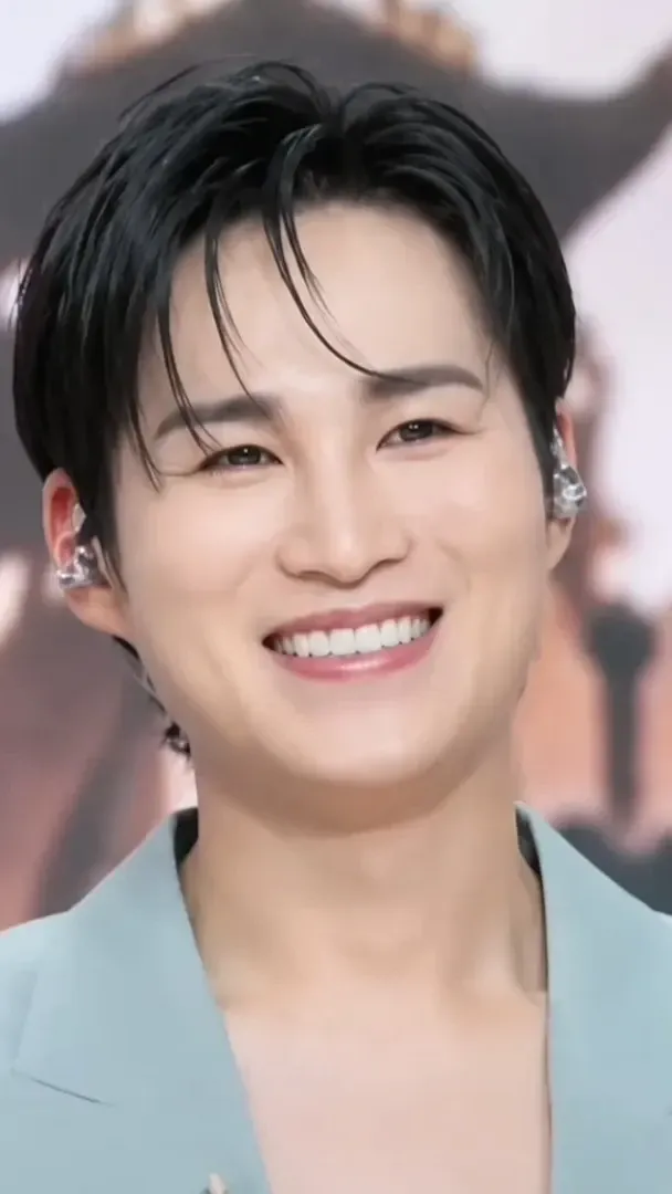 김희재 최근 활동샷