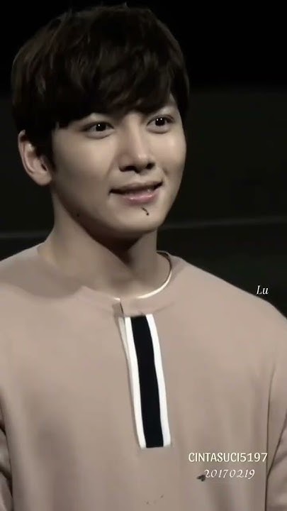 Behind-the-scenes cut of Ji Changwook