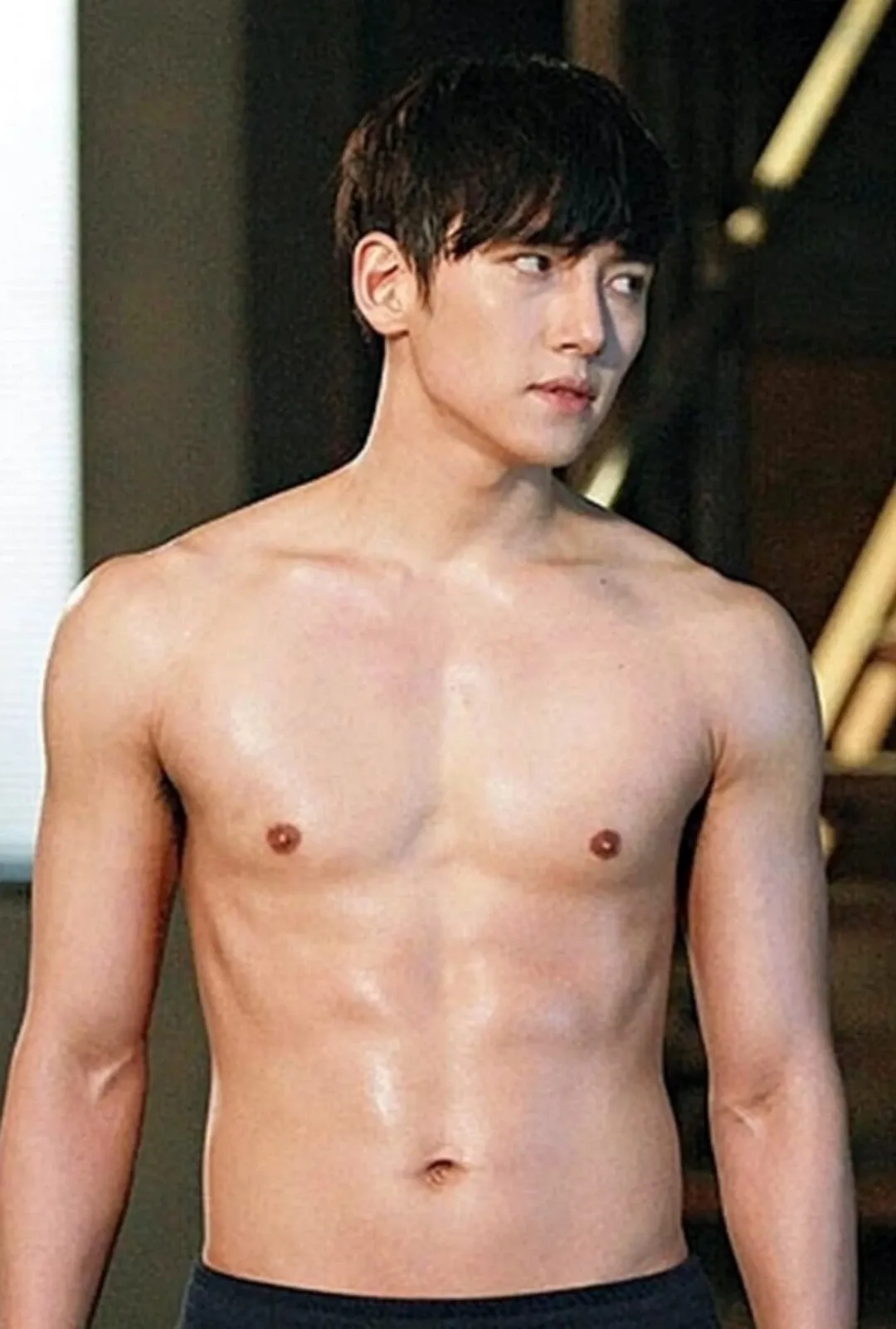 Behind-the-scenes cut of Ji Changwook