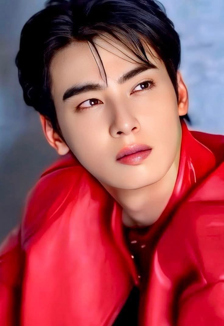 チャ・ウヌの最近の活動ショット