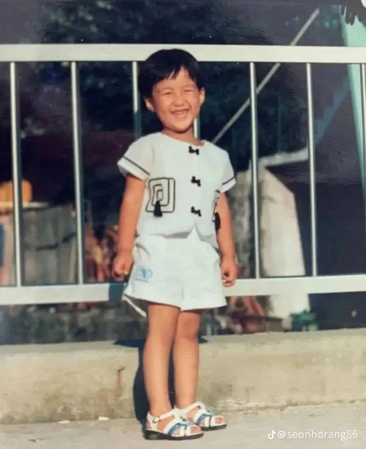 Foto kegiatan terbaru dari Kim Seonho