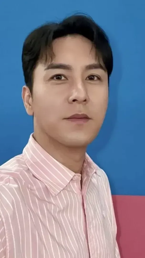 Foto kegiatan terbaru dari Jang Minho