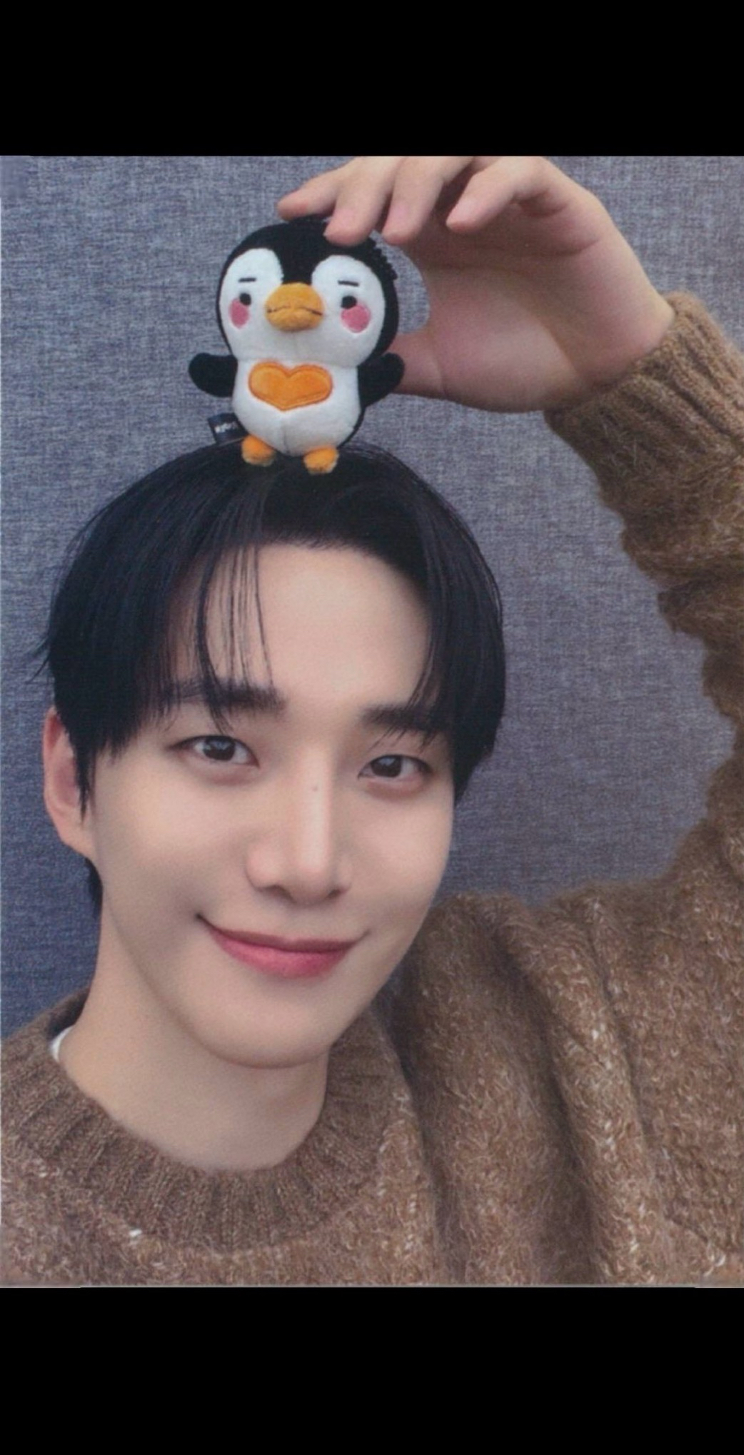 Behind-the-scenes cut of Lee Junho