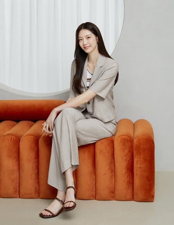 Latest photo of Gong Seungyeon