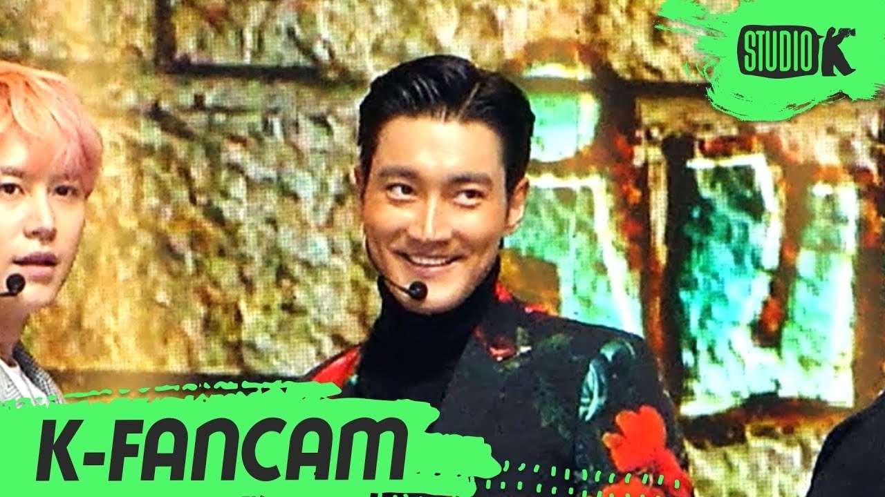 Recent activity shot of Choi Siwon