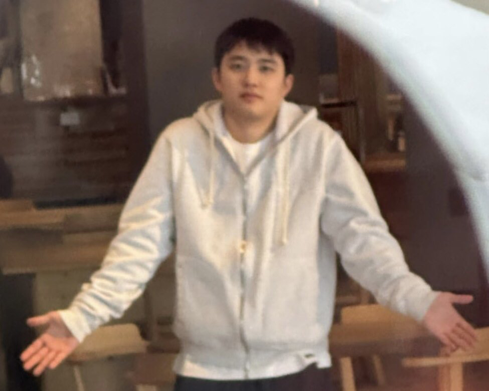 都暻秀 (D.O.)的幕后花絮