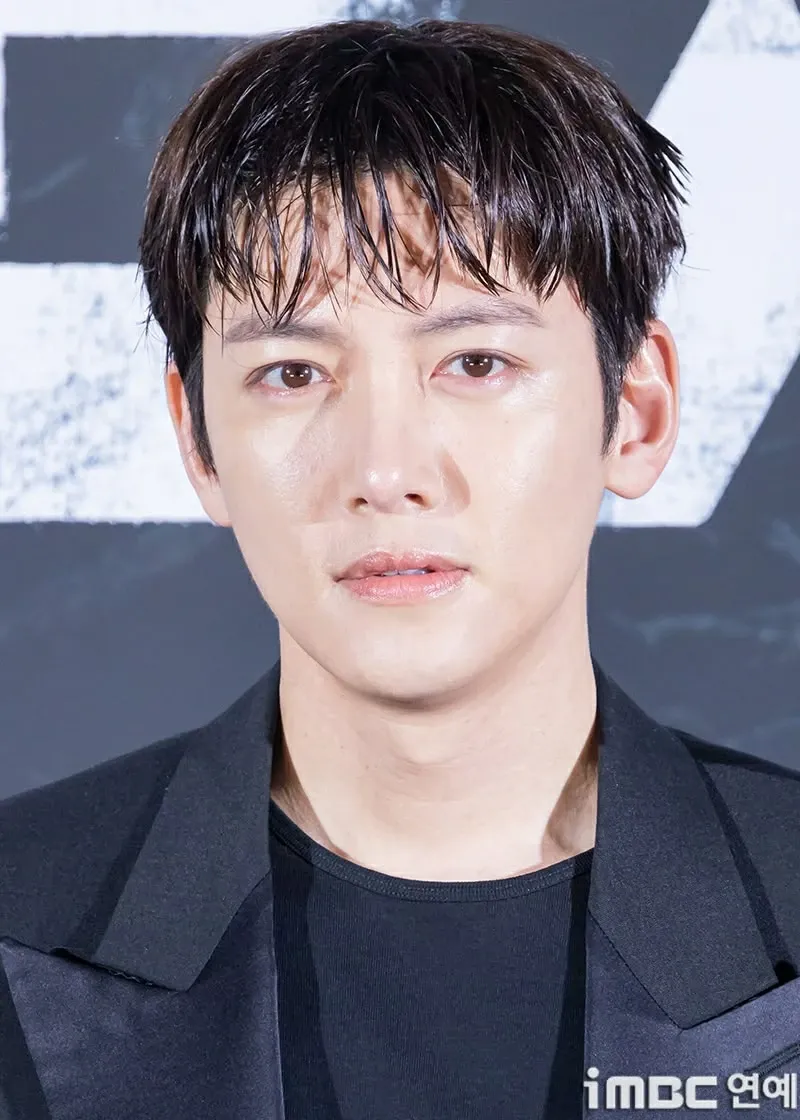 チ・チャンウクのビハインドカット