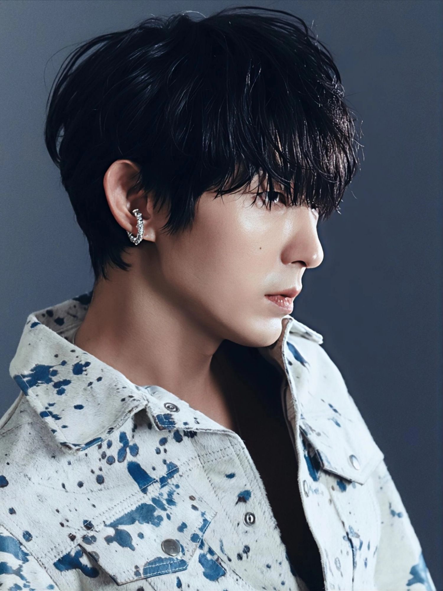 Behind-the-scenes cut of Lee Joongi
