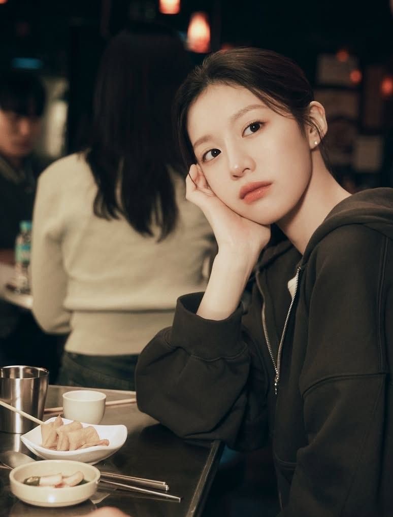 Latest photo of Go Younjung