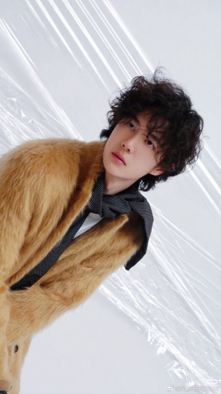 Today's popular wallpaper in Wang Yibo community