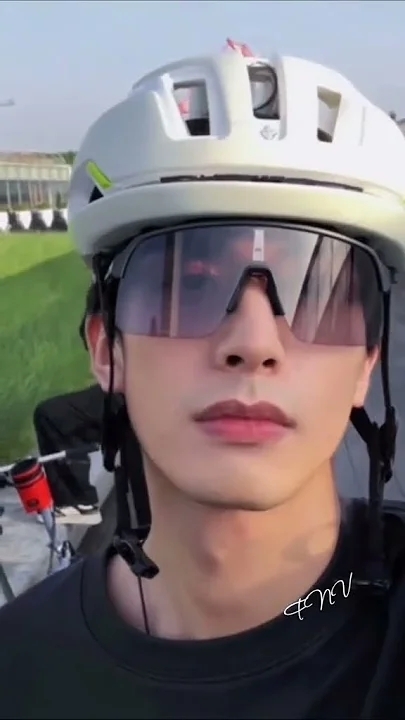 粉丝为宋威龙分享的情感壁纸